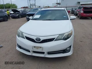 2012 Toyota Camry L with VIN 4T1BF1FK2CU503544, listed as a IAAI auction lot 41968747 with 177,961 mi miles. Bid and sale history available at carsss.com. Image 12.