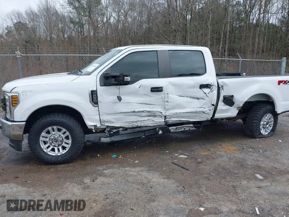 2018 Ford F-250 XL with VIN 1FT7W2B63JEB70397, listed as a IAAI auction lot 41637099 with 163,126 mi miles and . Bid and sale history available at DreamBid. Image 6.