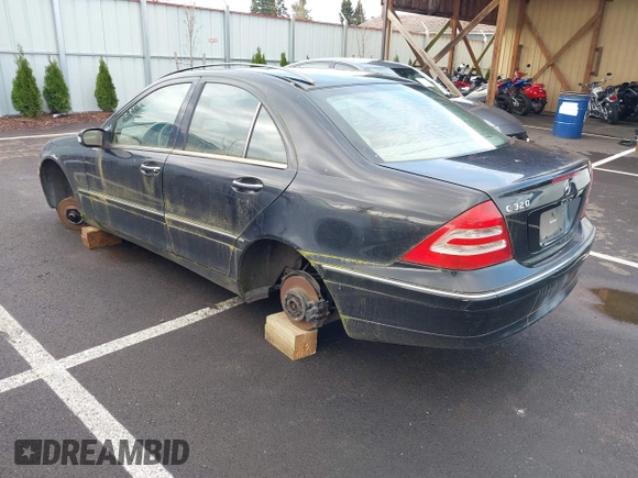 2004 Mercedes-Benz C 320 with VIN WDBRF64J44F469766, listed as a IAAI auction lot 41899612 with Not Provided miles and . Bid and sale history available at DreamBid. Image 3.