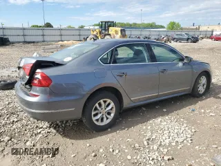 2016 Volkswagen Passat S z VIN 1VWAT7A34GC006015, wystawiony jako Copart lot #58589475 z przebiegiem Nie podano mil oraz Nie do naprawy • Non repairable. Historia ofert i sprzedaży dostępna na DreamBid. Obrazek 3.