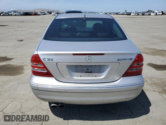 2002 Mercedes-Benz C z VIN WDBRF65JX2F142932, wystawiony jako Copart lot #56561925 z przebiegiem 191 142 mil mil oraz Szkoda całkowita • Salvage title. Historia ofert i sprzedaży dostępna na DreamBid. Obrazek 6.