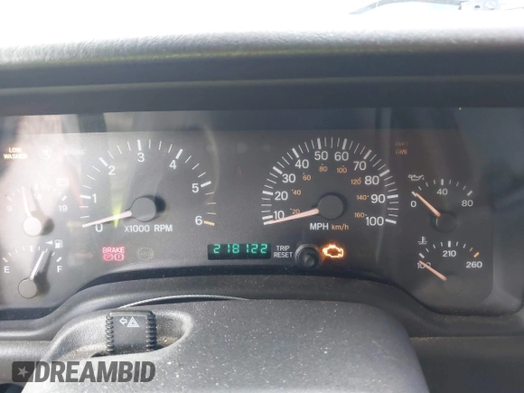2001 Jeep Cherokee Sport with VIN 1J4FT48S71L525856, listed as a IAAI auction lot 42349383 with 218,122 mi miles and . Bid and sale history available at DreamBid. Image 7.