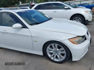 2007 BMW 3 Series 328i with VIN WBAVA37577NL11991, listed as a IAAI auction lot 42546909 with 185,804 mi miles and . Bid and sale history available at DreamBid. Image 18.