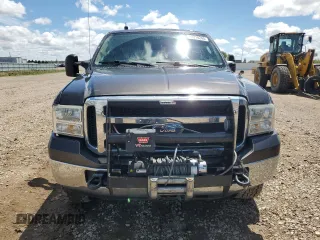 2006 Ford F-250 XL with VIN 1FTSX21556ED82242, listed as a Copart auction lot 58216245 with 246,360 mi miles and Clean title. Bid and sale history available at DreamBid. Image 5.
