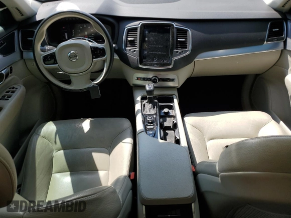 2018 Volvo XC90 Momentum z VIN YV4102PK9J1355040, wystawiony jako Copart lot #53454205 z przebiegiem 116 826 mil mil oraz Szkoda całkowita • Salvage title. Historia ofert i sprzedaży dostępna na DreamBid. Obrazek 8.