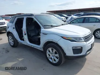 2017 Land Rover Range Rover Evoque SE z VIN SALVP2BGXHH171478, wystawiony jako IAAI lot #42032559 z przebiegiem 68 615 mil mil oraz . Historia ofert i sprzedaży dostępna na DreamBid. Obrazek 1.