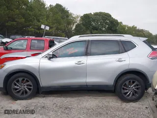 2016 Nissan Rogue SL with VIN 5N1AT2MT5GC758268, listed as a IAAI auction lot 40275243 with 93,829 mi miles. Bid and sale history available at carsss.com. Image 14.