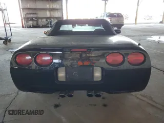 2000 Chevrolet Corvette with VIN 1G1YY32G7Y5117377, listed as a Copart auction lot 80533114 with 151,115 mi miles and Clean Title. Bid and sale history available at carsss.com. Image 6.