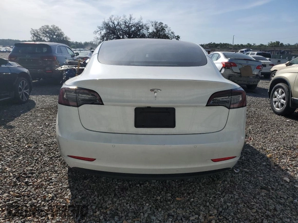 2022 Tesla Model 3 z VIN 5YJ3E1EA8NF348174, wystawiony jako Copart lot #53757025 z przebiegiem 38 722 mil mil oraz Nie do naprawy • Non repairable. Historia ofert i sprzedaży dostępna na DreamBid. Obrazek 6.