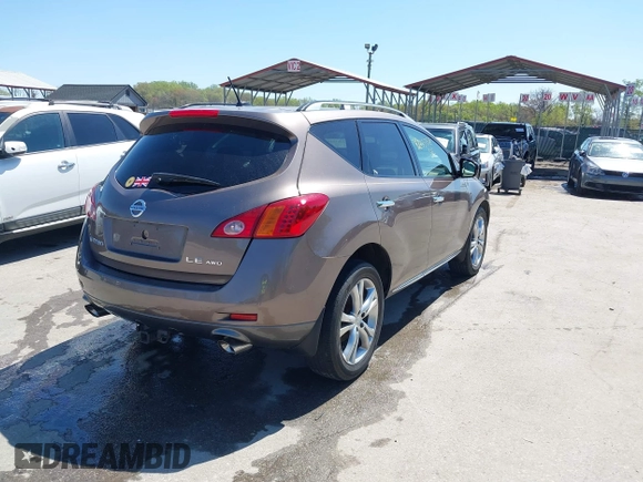 2009 Nissan Murano S with VIN JN8AZ18W19W125600, listed as a IAAI auction lot 42055358 with 66,165 mi miles and . Bid and sale history available at carsss.com. Image 4.