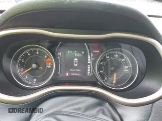 2018 Jeep Cherokee Latitude Tech Connect с VIN 1C4PJLCBXJD595296, выставлен на аукционе IAAI как лот 42186740 с пробегом 100 743 миль миль и . История ставок и продаж доступна на DreamBid. Изображение 7.