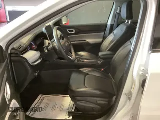 2022 Jeep Compass Latitude with VIN 3C4NJDBB6NT143179, listed as a IAAI auction lot 42748522 with 39,675 mi miles and . Bid and sale history available at DreamBid. Image 22.