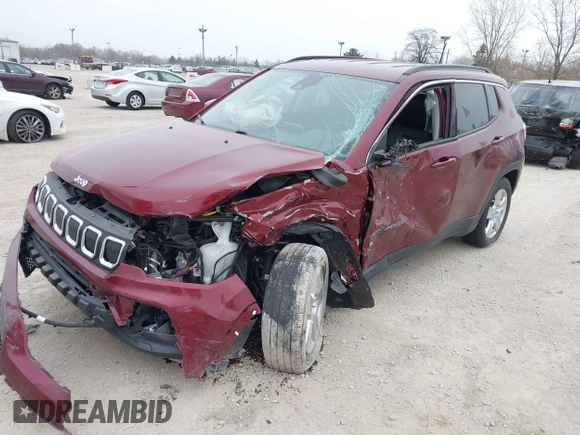 2022 Jeep Compass Latitude with VIN 3C4NJDBB1NT110087, listed as a IAAI auction lot 42033883 with 22,291 mi miles and . Bid and sale history available at DreamBid. Image 6.