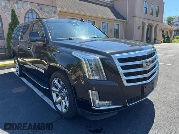 2017 Cadillac Escalade ESV Luxury z VIN 1GYS4HKJ8HR274470, wystawiony jako Copart lot #58011535 z przebiegiem 211 524 mil mil oraz Czysty tytuł • Clean title. Historia ofert i sprzedaży dostępna na DreamBid. Obrazek 4.