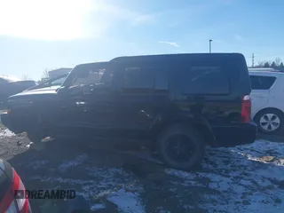 2007 Jeep Commander Sport z VIN 1J8HG48K37C647814, wystawiony jako IAAI lot #41428248 z przebiegiem 224 137 mil mil oraz . Historia ofert i sprzedaży dostępna na DreamBid. Obrazek 14.