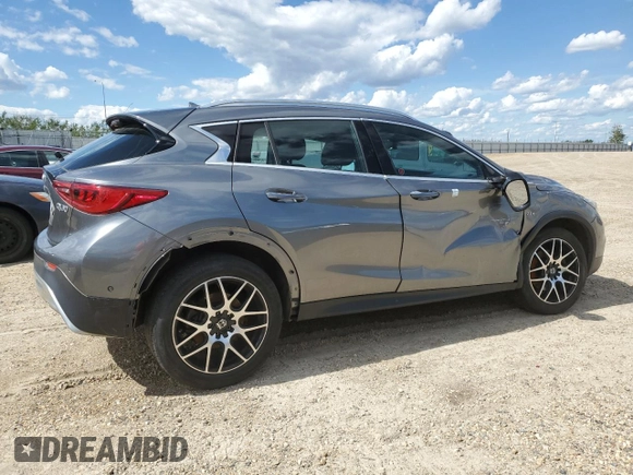 2017 Infiniti QX30 Premium with VIN SJKCH5CR4HA019019, listed as a Copart auction lot 63316445 with 83,712 mi miles and Salvage title. Bid and sale history available at DreamBid. Image 3.