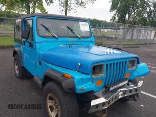 1995 Jeep Wrangler S with VIN 1J4FY19P2SP204182, listed as a IAAI auction lot 42704922 with 243,297 mi miles and . Bid and sale history available at DreamBid. Image 1.
