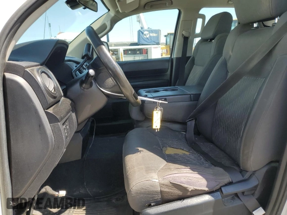 2018 Toyota Tundra SR with VIN 5TFUM5F16JX077659, listed as a Copart auction lot 63425235 with 220,170 mi miles and Clean title. Bid and sale history available at DreamBid. Image 7.