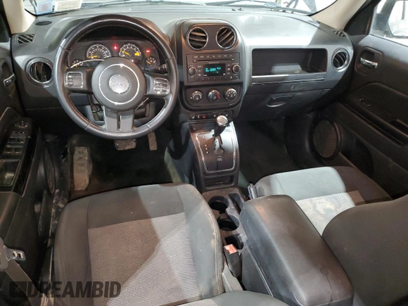 2017 Jeep Patriot High Altitude with VIN 1C4NJRFB4HD124583, listed as a Copart auction lot 48573335 with 163,047 mi miles and Salvage Title. Bid and sale history available at carsss.com. Image 8.