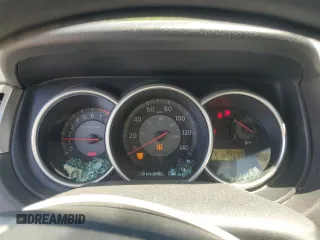 2008 Nissan Versa S z VIN 3N1BC13E48L464200, wystawiony jako Copart lot #55180675 z przebiegiem 90 854 mil mil oraz Szkoda całkowita • Salvage title. Historia ofert i sprzedaży dostępna na DreamBid. Obrazek 9.