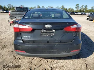 2014 Kia Forte LX with VIN KNAFX4A60E5057547, listed as a Copart auction lot 81062854 with 191,597 mi miles and Salvage Title. Bid and sale history available at carsss.com. Image 6.