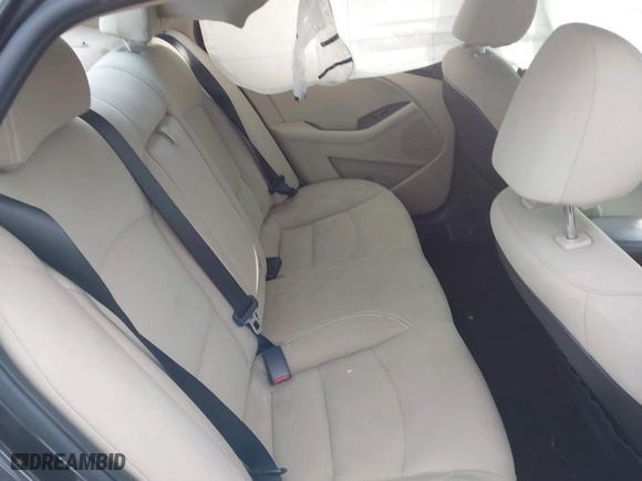 2015 Kia Optima LX with VIN 5XXGM4A79FG427173, listed as a IAAI auction lot 41351014 with 93,665 mi miles. Bid and sale history available at carsss.com. Image 8.