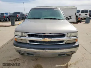 2001 Chevrolet Tahoe LT with VIN 1GNEC13TX1R118666, listed as a Copart auction lot 48984405 with 252,830 mi miles and Salvage Title. Bid and sale history available at carsss.com. Image 5.