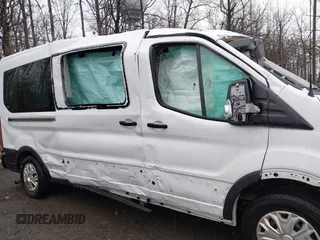 2024 Ford Transit Passenger XL with VIN 1FBAX2C85RKA36852, listed as a IAAI auction lot 41712833 with 24,663 mi miles. Bid and sale history available at carsss.com. Image 13.