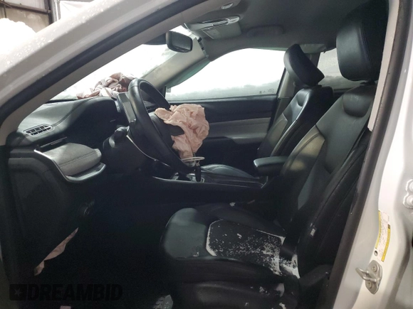 2022 Jeep Compass Latitude with VIN 3C4NJDBB0NT208091, listed as a Copart auction lot 43865705 with 6,761 mi miles and Salvage Title. Bid and sale history available at DreamBid. Image 7.