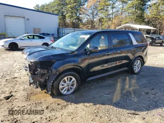 2024 Kia Carnival LX with VIN KNDNB4H32R6384556, listed as a Copart auction lot 84442384 with 22,921 mi miles and Salvage Title. Bid and sale history available at carsss.com. Image 1.