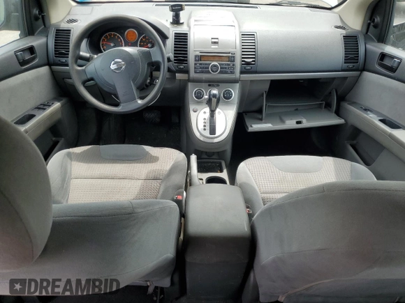 2008 Nissan Sentra 2.0 z VIN 3N1AB61E48L642895, wystawiony jako Copart lot #58392665 z przebiegiem 160 793 mil mil oraz Szkoda całkowita • Salvage title. Historia ofert i sprzedaży dostępna na DreamBid. Obrazek 8.