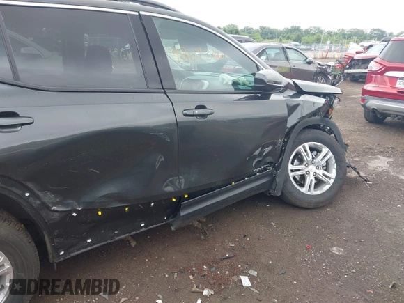 2019 GMC Terrain SLE with VIN 3GKALMEVXKL106800, listed as a IAAI auction lot 42673866 with 50,431 mi miles and . Bid and sale history available at DreamBid. Image 17.