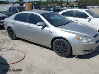 2008 Chevrolet Malibu LT w/1LT with VIN 1G1ZH57B08F250165, listed as a IAAI auction lot 41784650 with 200,156 mi miles. Bid and sale history available at carsss.com. Image 1.
