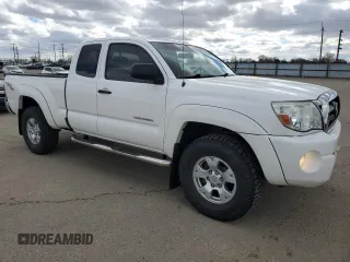 2006 Toyota Tacoma with VIN 5TEUU42N86Z284945, listed as a Copart auction lot 49631845 with 129,759 mi miles and Salvage Title. Bid and sale history available at carsss.com. Image 4.