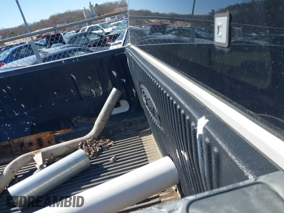 2004 Ford F-150 XL с VIN 1FTVX14564NC70615, выставлен на аукционе IAAI как лот 41832031 с пробегом Не указан миль и . История ставок и продаж доступна на DreamBid. Изображение 8.
