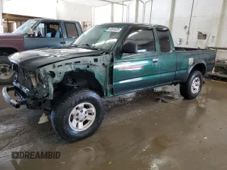 2002 Toyota Tacoma PreRunner with VIN 5TESN92N92Z080084, listed as a Copart auction lot 60844425 with 265,486 mi miles and Salvage title. Bid and sale history available at DreamBid. Image 1.