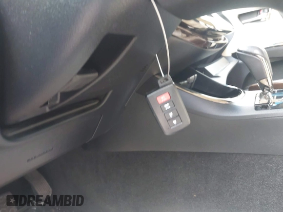 2013 Toyota Avalon XLE with VIN 4T1BK1EBXDU067394, listed as a IAAI auction lot 41944775 with 146,216 mi miles and . Bid and sale history available at DreamBid. Image 11.