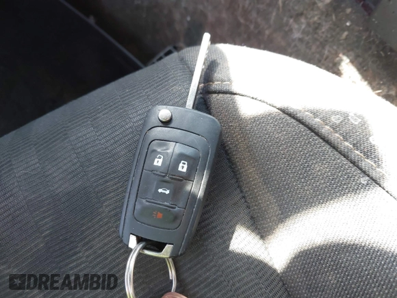2013 Chevrolet Camaro LS с VIN 2G1FA1E3XD9245862, выставлен на аукционе IAAI как лот 41720626 с пробегом 189 722 миль миль и . История ставок и продаж доступна на DreamBid. Изображение 11.