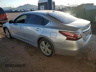 2013 Nissan Altima SV z VIN 1N4BL3AP7DC192525, wystawiony jako Copart lot #57484695 z przebiegiem 251 758 mil mil oraz Szkoda całkowita • Salvage title. Historia ofert i sprzedaży dostępna na DreamBid. Obrazek 2.