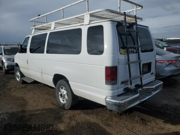 2006 Ford Econoline Passenger XL with VIN 1FBSS31L26DB07828, listed as a Copart auction lot 42110175 with 207,420 mi miles and Clean Title. Bid and sale history available at carsss.com. Image 2.