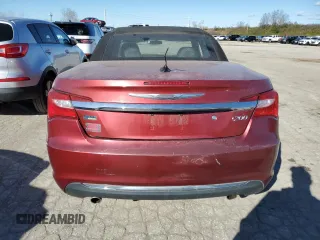 2011 Chrysler 200 Touring z VIN 1C3BC2EG7BN537704, wystawiony jako Copart lot #79815014 z przebiegiem 100 293 mil mil oraz Czysty tytuł • Clean title. Historia ofert i sprzedaży dostępna na DreamBid. Obrazek 6.