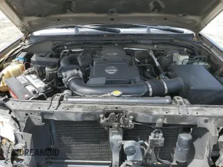2005 Nissan Xterra SE z VIN 5N1AN08W55C657876, wystawiony jako Copart lot #61046265 z przebiegiem 136 572 mil mil oraz Szkoda całkowita • Salvage title. Historia ofert i sprzedaży dostępna na DreamBid. Obrazek 12.