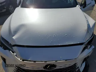 2024 Lexus RX 350 z VIN JTJCHMAA6R2016769, wystawiony jako Copart lot #87454404 z przebiegiem 16 804 mil mil oraz Szkoda całkowita • Salvage title. Historia ofert i sprzedaży dostępna na DreamBid. Obrazek 13.