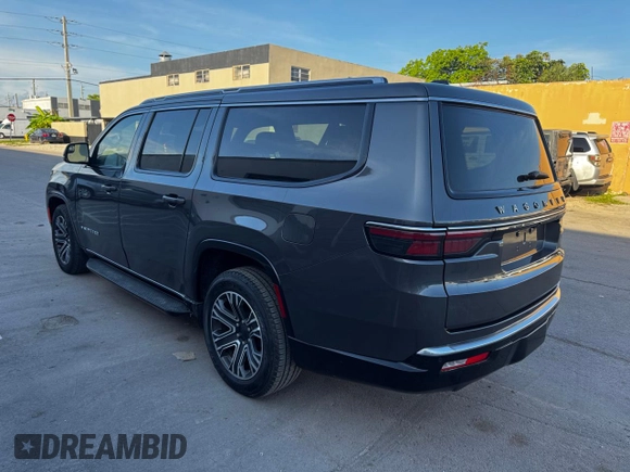 2024 Jeep Wagoneer Series II with VIN 1C4SJSBP8RS181555, listed as a Copart auction lot 64525595 with 19,105 mi miles and Clean title. Bid and sale history available at DreamBid. Image 3.