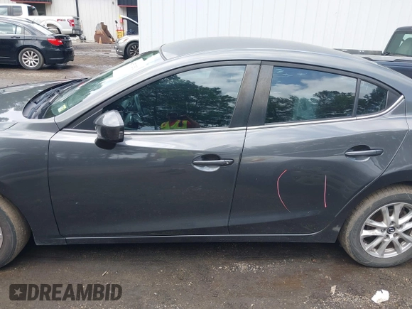 2014 Mazda 3 i Touring with VIN JM1BM1V72E1119890, listed as a IAAI auction lot 42531252 with 124,398 mi miles and . Bid and sale history available at DreamBid. Image 15.