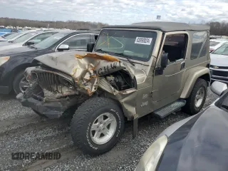 2004 Jeep Wrangler Sahara with VIN 1J4FA59S94P732630, listed as a Copart auction lot 83990024 with 0 mi miles and Salvage Title. Bid and sale history available at carsss.com. Image 1.
