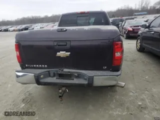 2008 Chevrolet Silverado 1500 LT w/2LT with VIN 2GCEC19J181266349, listed as a Copart auction lot 43230045 with 204,540 mi miles and Salvage Title. Bid and sale history available at carsss.com. Image 6.