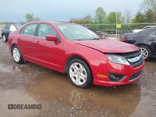 2010 Ford Fusion SE z VIN 3FAHP0HAXAR253782, wystawiony jako IAAI lot #42137807 z przebiegiem 112 198 mil mil oraz . Historia ofert i sprzedaży dostępna na DreamBid. Obrazek 1.