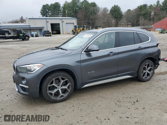 2016 BMW X1 xDrive28i with VIN WBXHT3C32G5E47921, listed as a Copart auction lot 51738135 with 134,734 mi miles and Salvage Title. Bid and sale history available at carsss.com. Image 1.