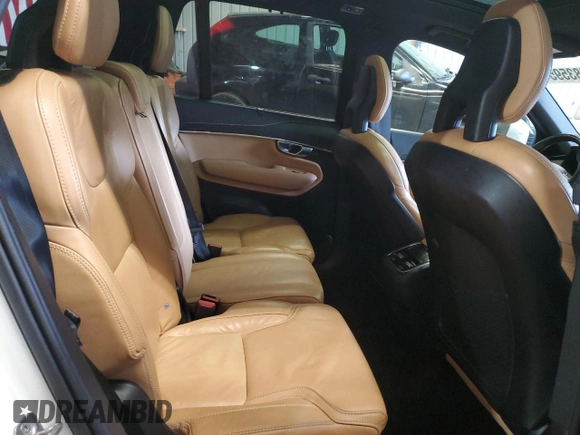 2021 Volvo XC90 Inscription with VIN YV4A22PLXM1767880, listed as a Copart auction lot 43583595 with 87,043 mi miles and Salvage title. Bid and sale history available at DreamBid. Image 11.
